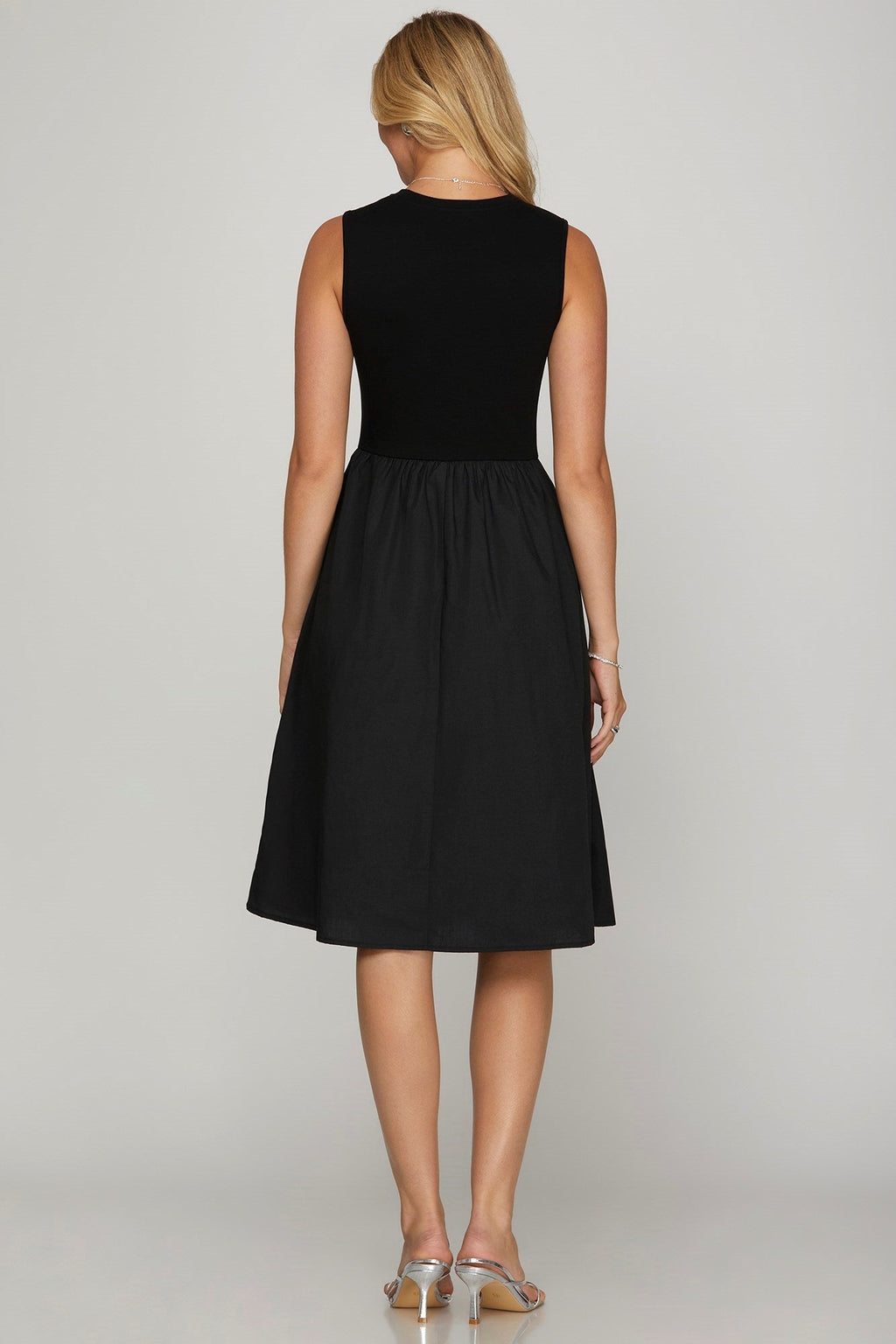 She + Sky Full Size Sleeveless Poplin Woven Midi Dress with Pockets Plus Size
