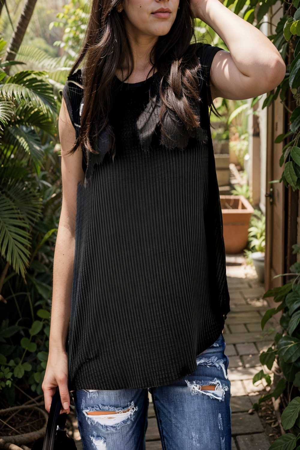 solid round neck sleeveless top vest